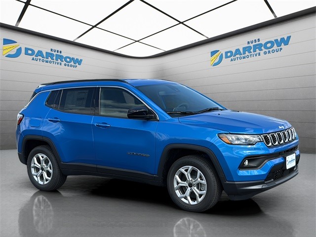Jeep Compass Vehicle Full-screen Gallery Image 7