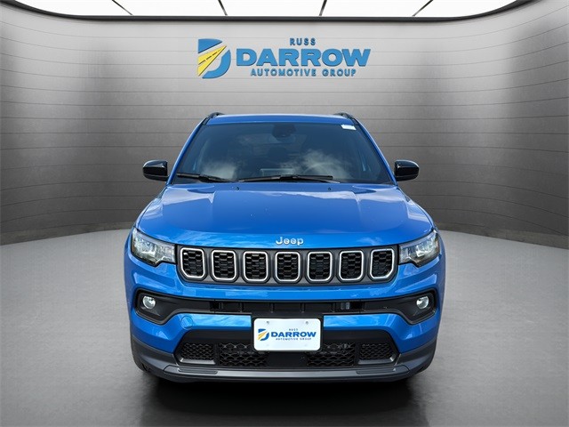 Jeep Compass Vehicle Full-screen Gallery Image 8