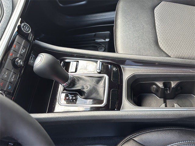 Jeep Compass Vehicle Full-screen Gallery Image 20