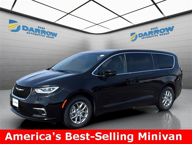 2026 Chrysler Pacifica Select's photo