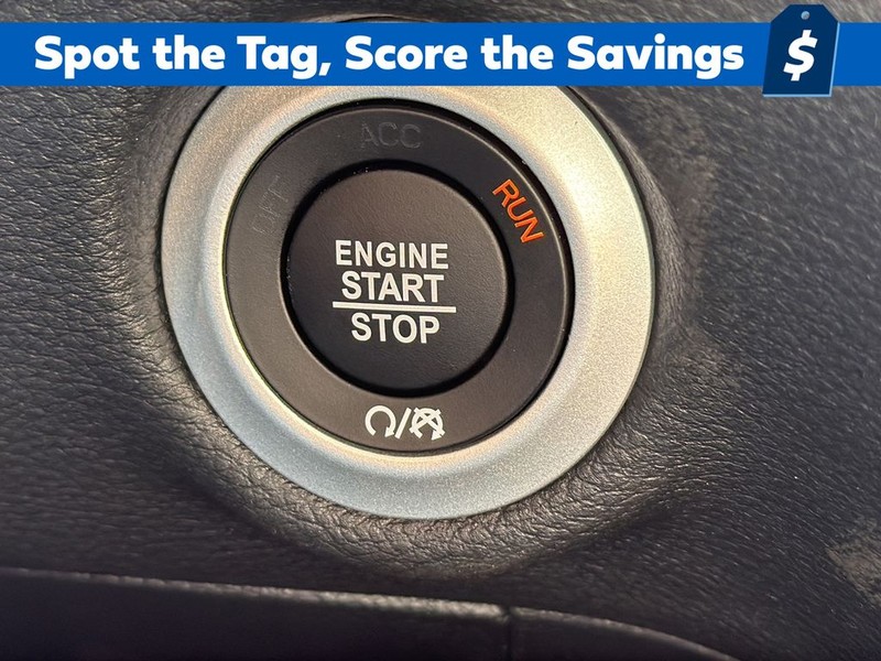 Chrysler Pacifica Vehicle Full-screen Gallery Image 23