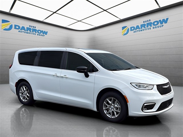 Chrysler Pacifica Vehicle Full-screen Gallery Image 7