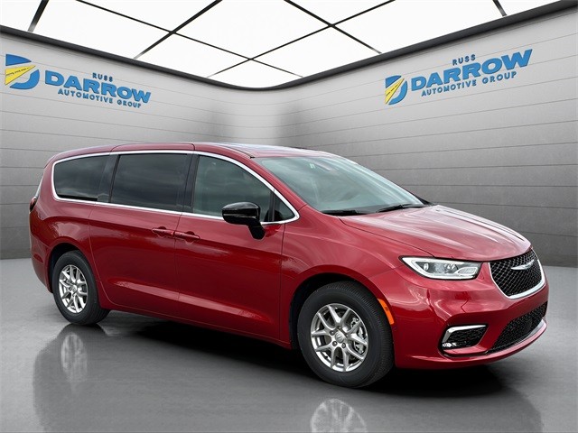 Chrysler Pacifica Vehicle Full-screen Gallery Image 7