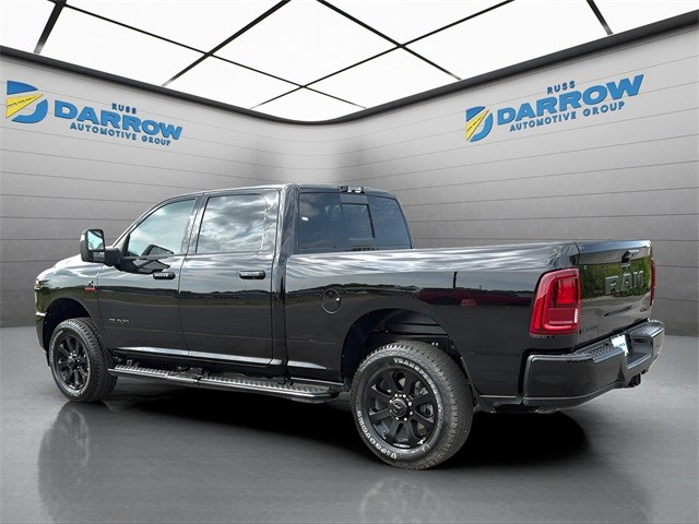 Ram 2500 Vehicle Full-screen Gallery Image 3