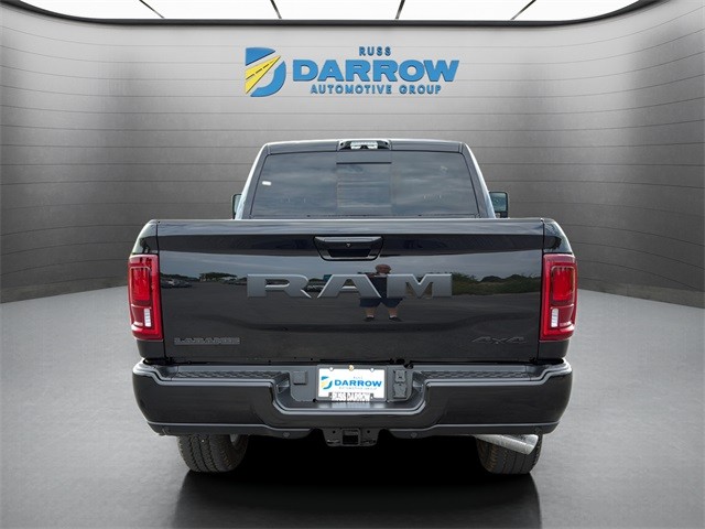 Ram 2500 Vehicle Full-screen Gallery Image 4