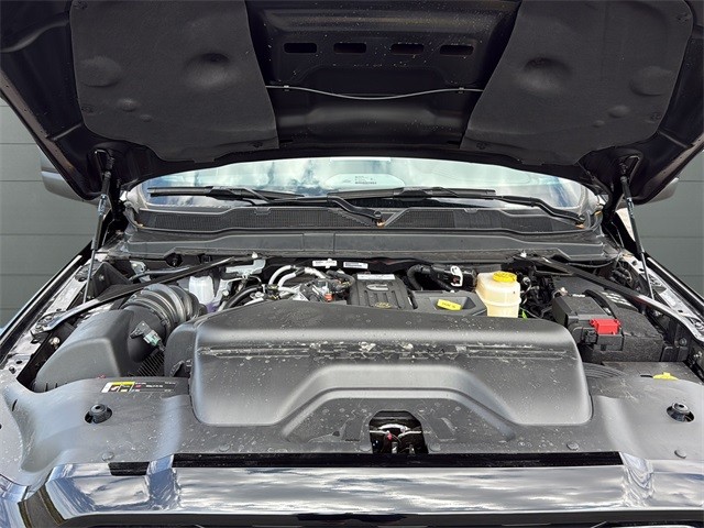 Ram 2500 Vehicle Full-screen Gallery Image 19