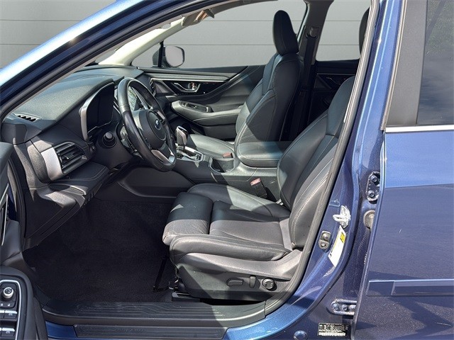 Subaru Outback Vehicle Full-screen Gallery Image 10