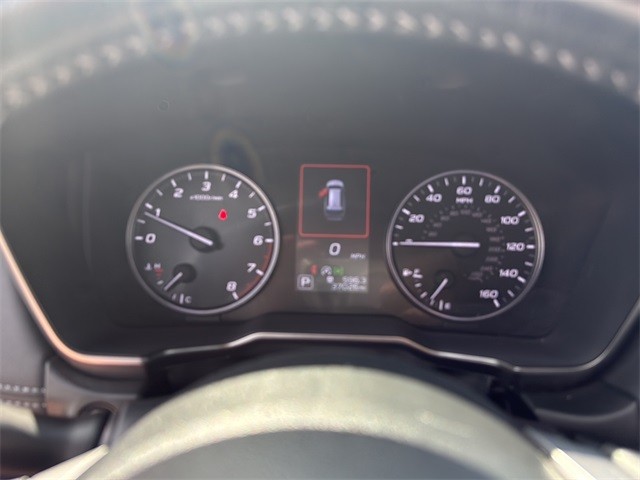 Subaru Outback Vehicle Full-screen Gallery Image 13