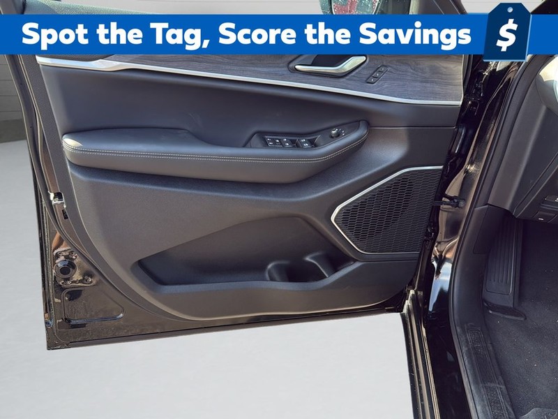 Jeep Grand Cherokee Vehicle Full-screen Gallery Image 11