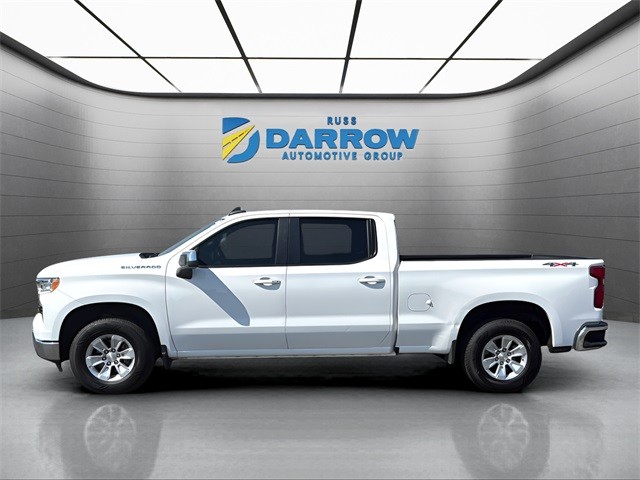 Chevrolet Silverado 1500 Vehicle Full-screen Gallery Image 2