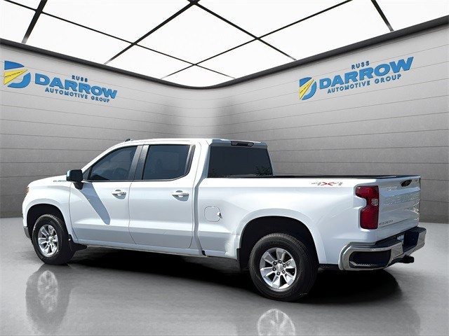 Chevrolet Silverado 1500 Vehicle Full-screen Gallery Image 3