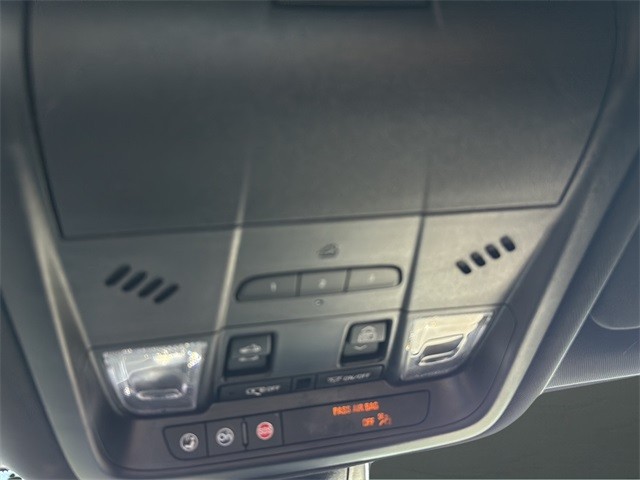 Chevrolet Blazer Vehicle Full-screen Gallery Image 24