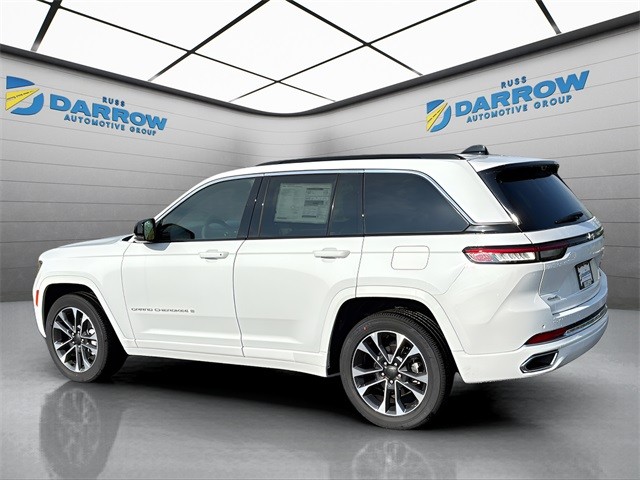 Jeep Grand Cherokee Vehicle Full-screen Gallery Image 3