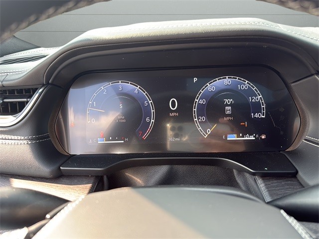 Jeep Grand Cherokee Vehicle Full-screen Gallery Image 13