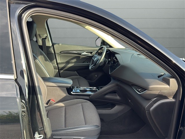 Buick Envision Vehicle Full-screen Gallery Image 15