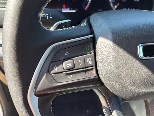 Jeep Grand Cherokee Vehicle Full-screen Gallery Image 8