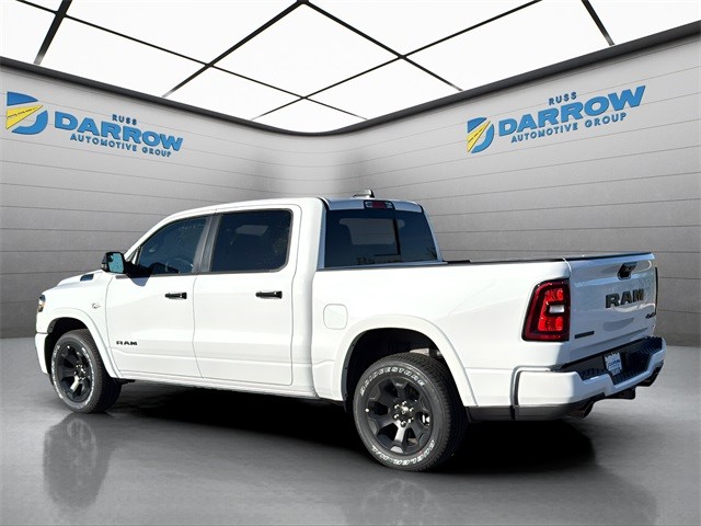 Ram 1500 Vehicle Full-screen Gallery Image 3