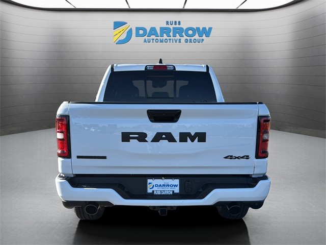 Ram 1500 Vehicle Full-screen Gallery Image 4