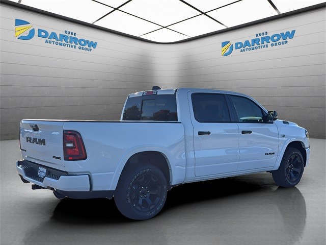Ram 1500 Vehicle Full-screen Gallery Image 5