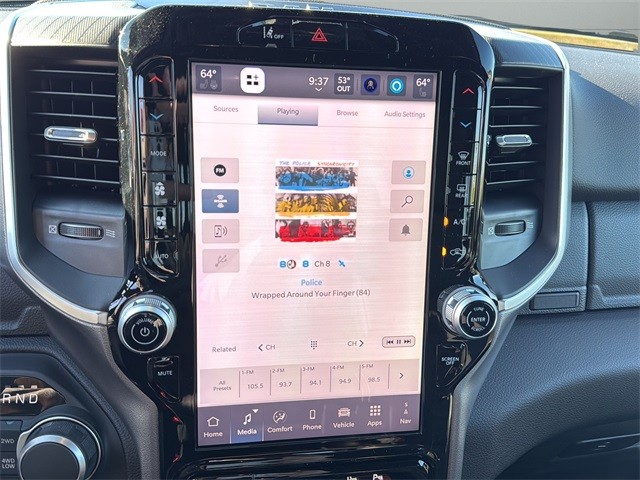 Ram 1500 Vehicle Full-screen Gallery Image 20