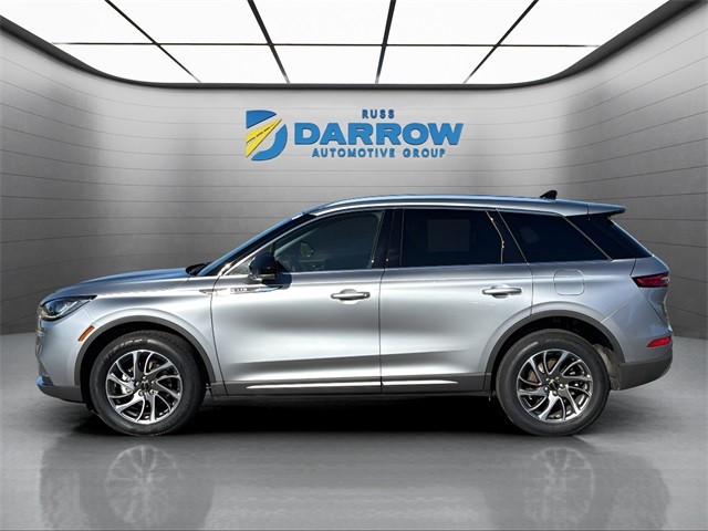 Lincoln Corsair Vehicle Full-screen Gallery Image 2