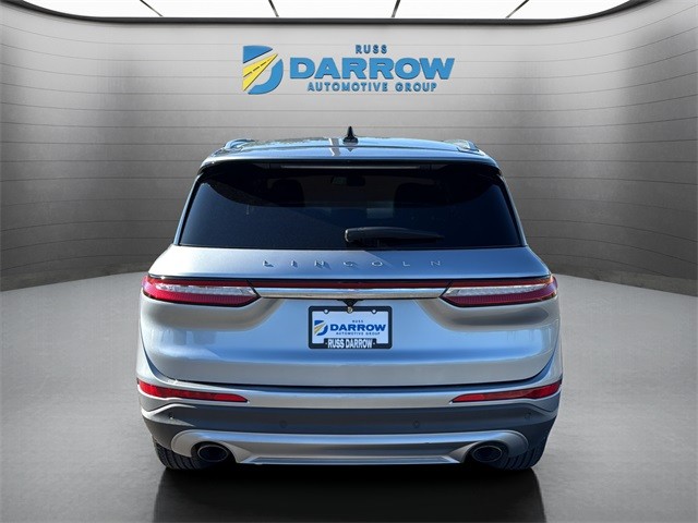 Lincoln Corsair Vehicle Full-screen Gallery Image 4