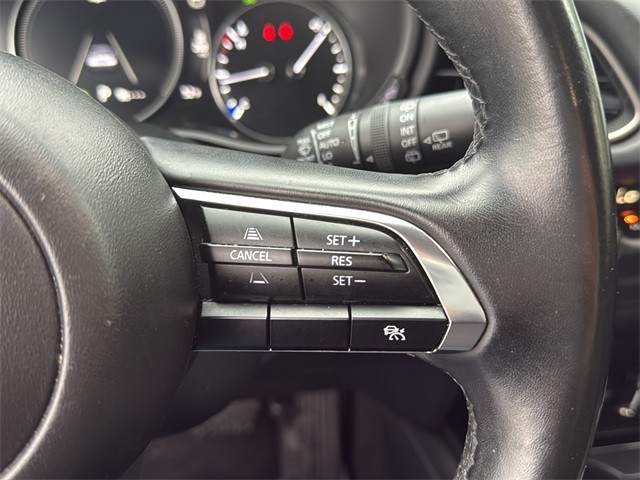 Mazda CX-30 Vehicle Full-screen Gallery Image 18