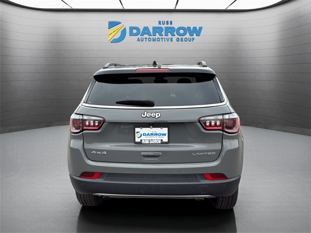 Jeep Compass Vehicle Full-screen Gallery Image 4