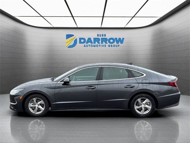 Hyundai Sonata Vehicle Full-screen Gallery Image 2