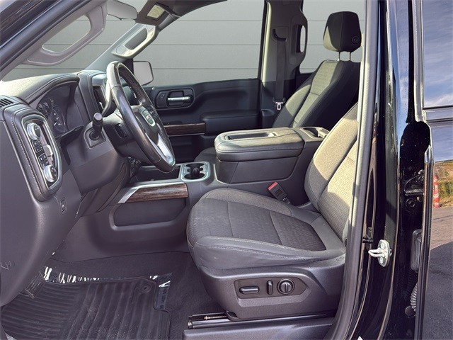 GMC Sierra 1500 Vehicle Full-screen Gallery Image 10