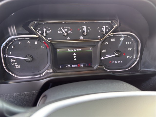 GMC Sierra 1500 Vehicle Full-screen Gallery Image 13