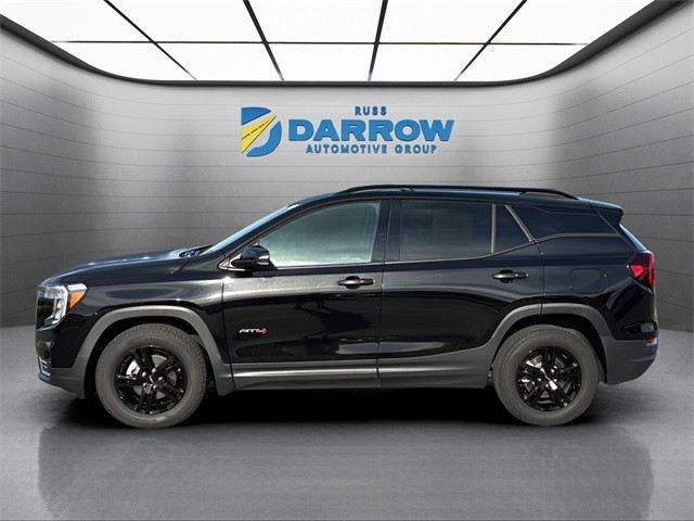 GMC Terrain Vehicle Full-screen Gallery Image 2