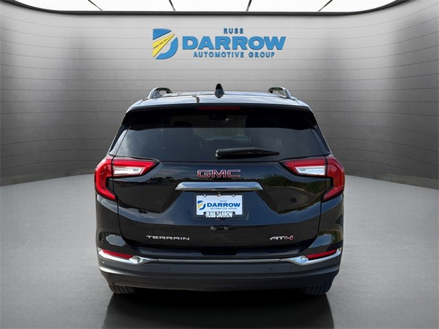 GMC Terrain Vehicle Full-screen Gallery Image 4