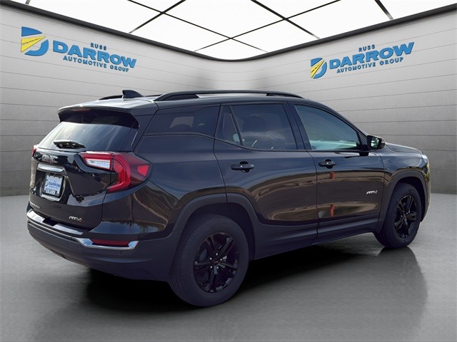 GMC Terrain Vehicle Full-screen Gallery Image 5