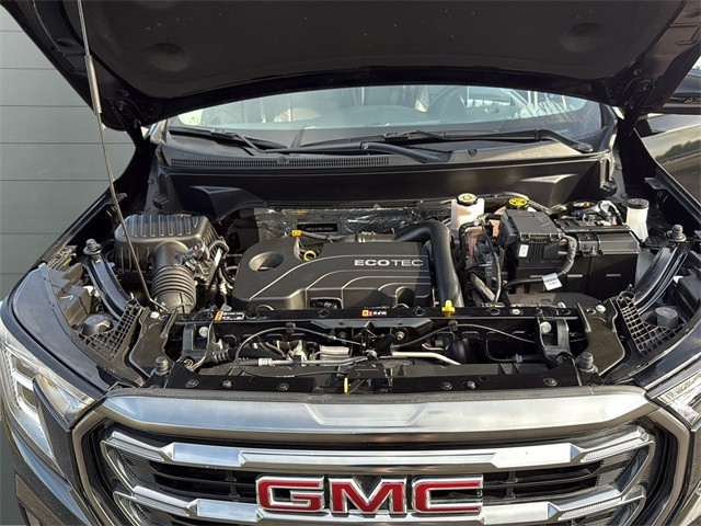 GMC Terrain Vehicle Full-screen Gallery Image 19