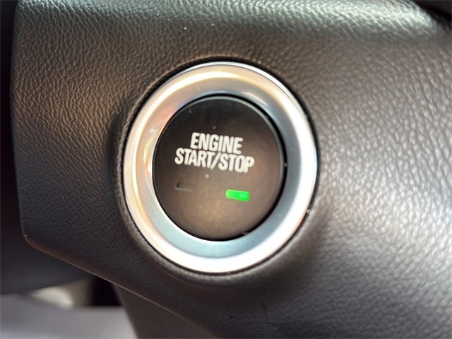 GMC Terrain Vehicle Full-screen Gallery Image 23