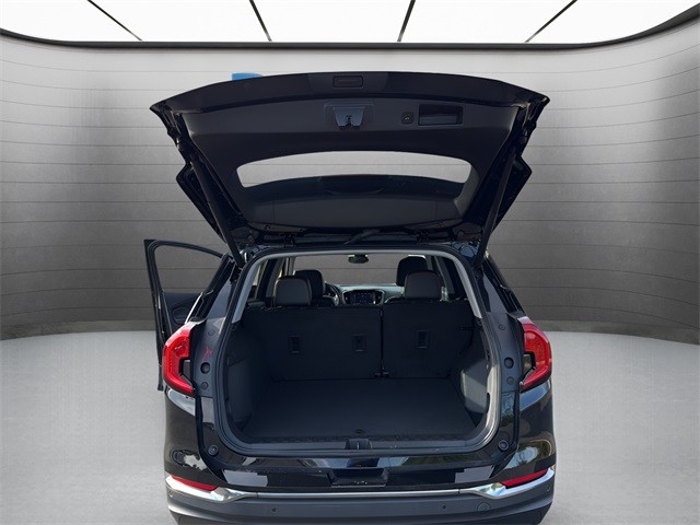 GMC Terrain Vehicle Full-screen Gallery Image 24