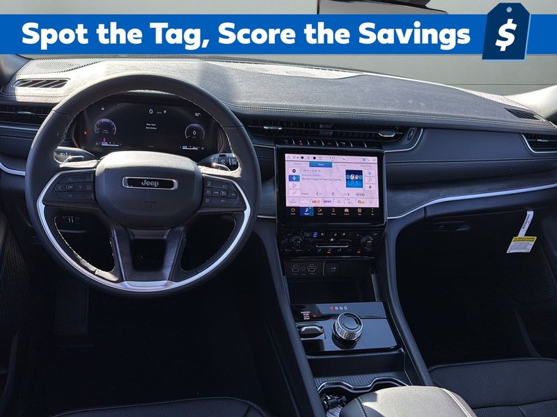 Jeep Grand Cherokee Vehicle Full-screen Gallery Image 12