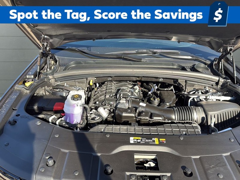 Jeep Grand Cherokee Vehicle Full-screen Gallery Image 20