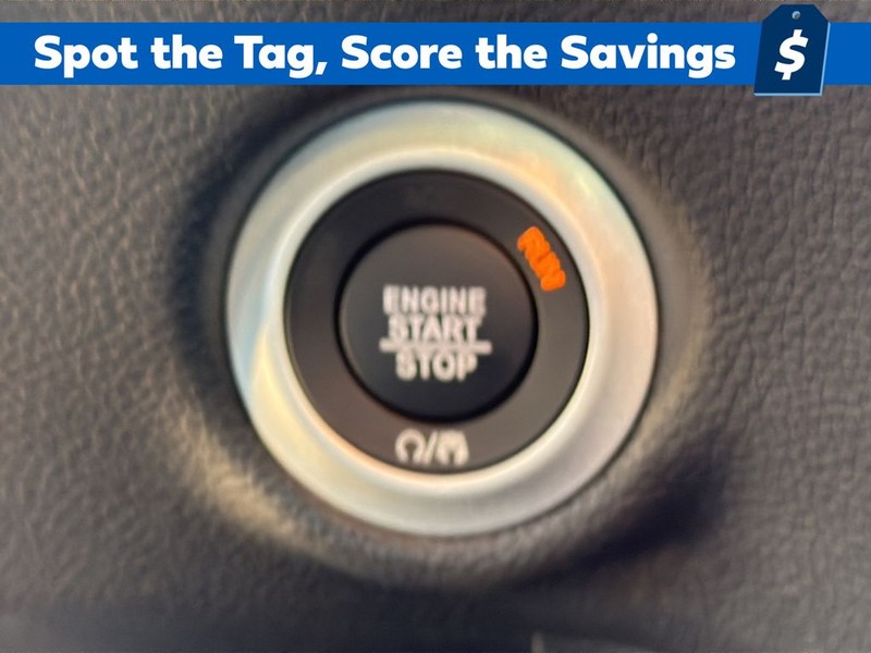 Chrysler Pacifica Vehicle Full-screen Gallery Image 23