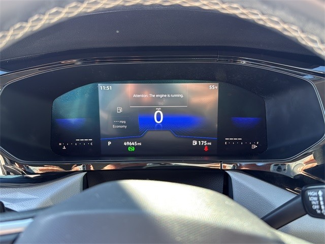 Volkswagen Taos Vehicle Full-screen Gallery Image 13