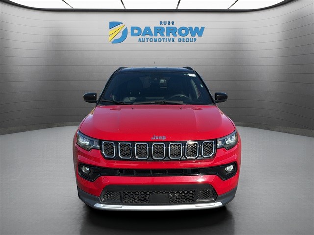 Jeep Compass Vehicle Full-screen Gallery Image 8