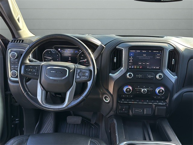 GMC Sierra 2500HD Vehicle Full-screen Gallery Image 12