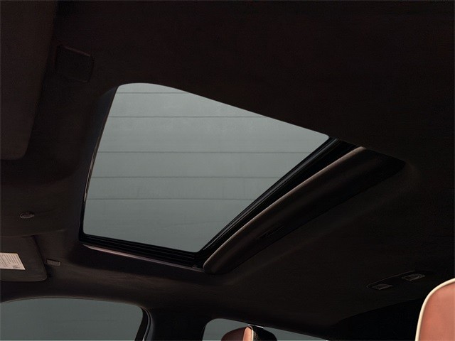 GMC Sierra 2500HD Vehicle Full-screen Gallery Image 16