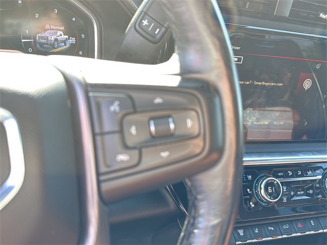 GMC Sierra 2500HD Vehicle Full-screen Gallery Image 20