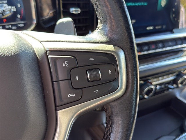 Chevrolet Silverado 1500 Vehicle Full-screen Gallery Image 18