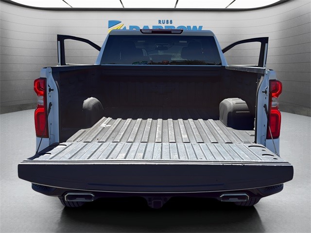 Chevrolet Silverado 1500 Vehicle Full-screen Gallery Image 26