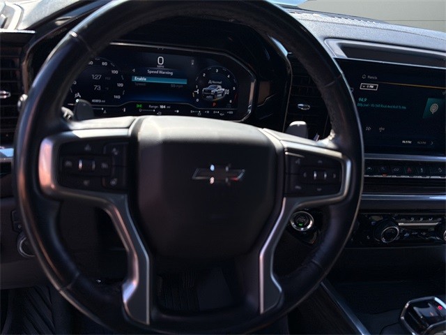 Chevrolet Silverado 1500 Vehicle Full-screen Gallery Image 27