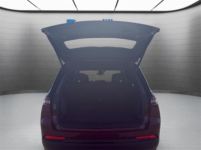 Jeep Grand Cherokee Vehicle Full-screen Gallery Image 26