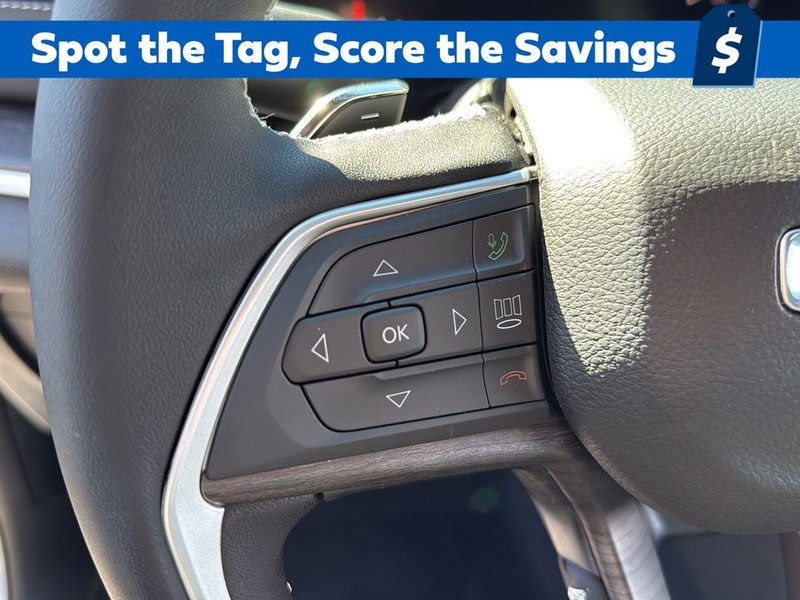 Jeep Grand Cherokee Vehicle Full-screen Gallery Image 9